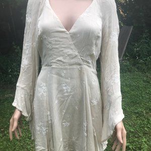 Sexy Free People beige embroidered flowy dress